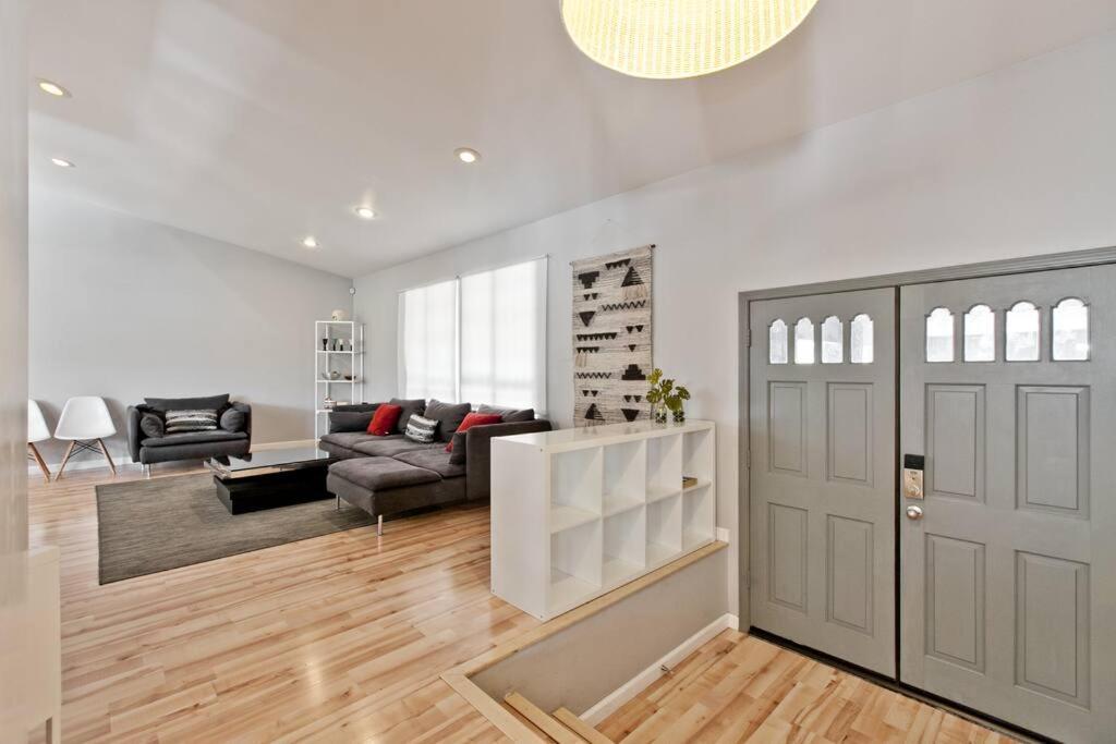 Вилла Bright, Modern 4Br With Beautiful Backyard & Pool! Лас-Вегас Экстерьер фото